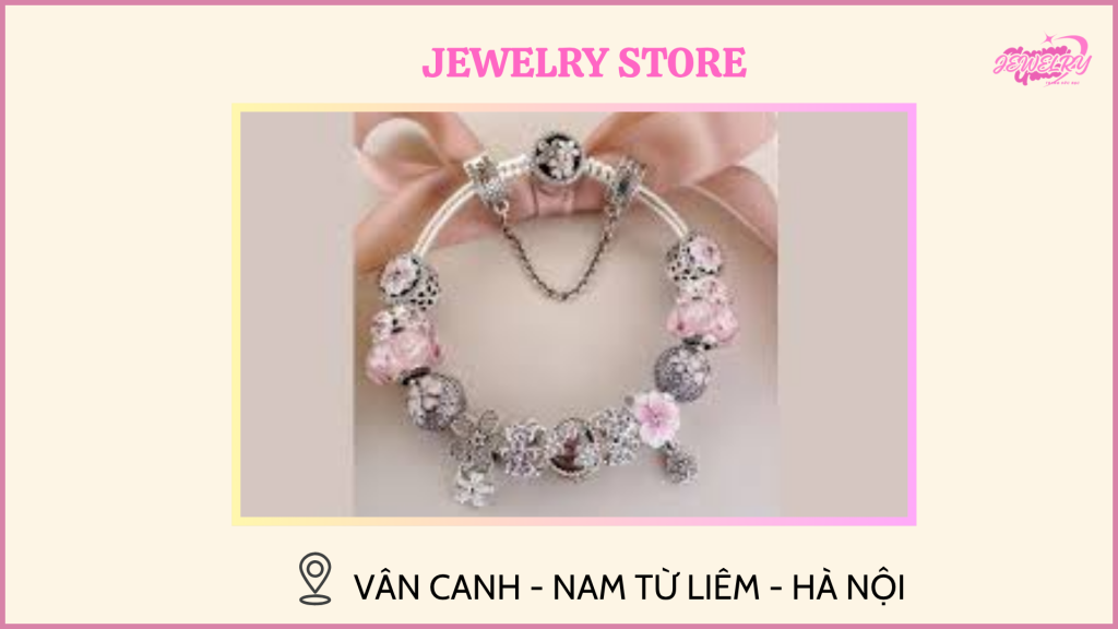 Vòng charm