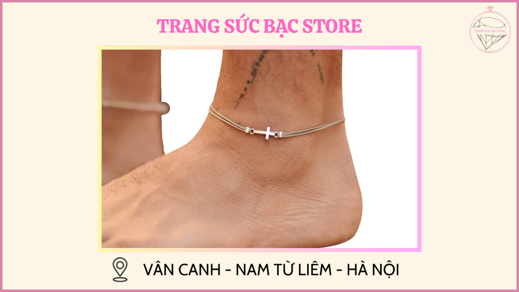 Con trai đeo lắc chân bên nào để phù hợp