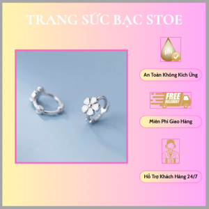 Trẻ sơ sinh nên đeo bông tai vàng hay bạc