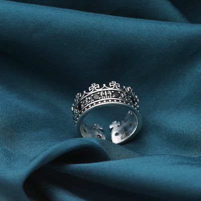 Nhẫn bạc nam đính đá CZ hình vương miện Romeo - Hình ảnh 3